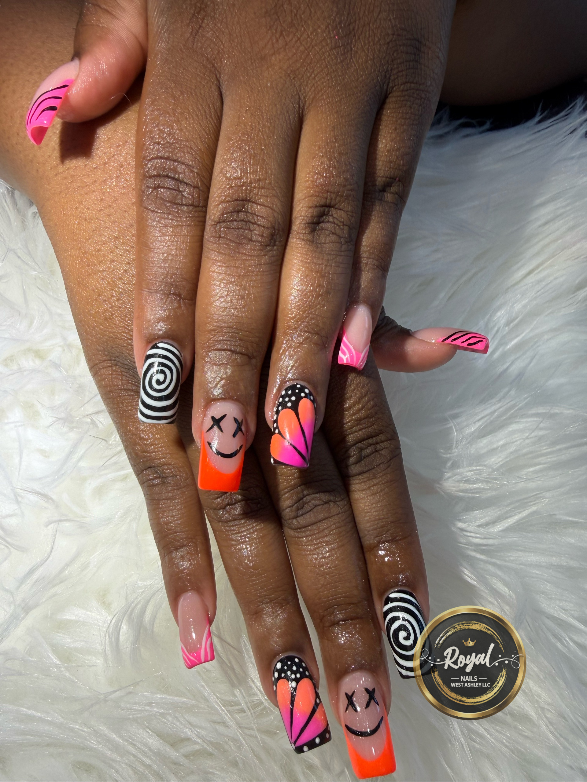 Royal Nails Design